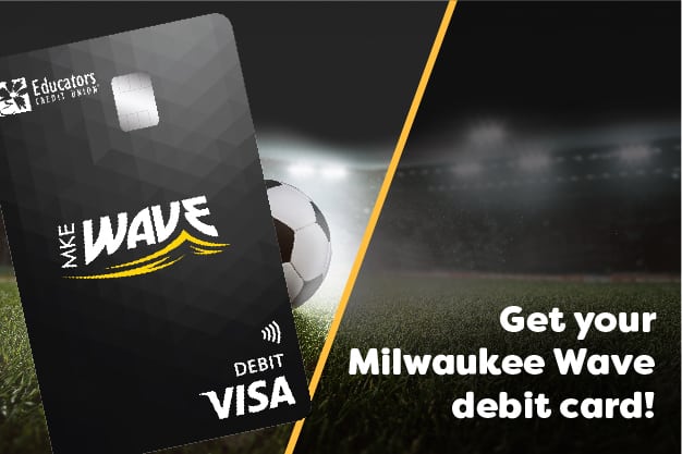 Tarjeta de débito Milwaukee Wave con balón de fútbol y estadio en segundo plano.