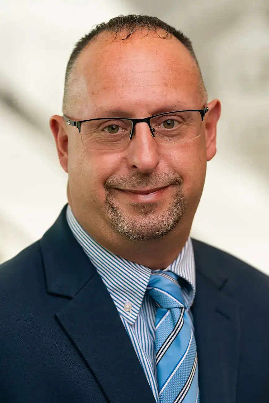 Jon, advisor from investment services